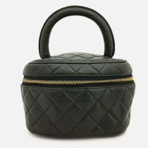 CHANEL Handbags - CHANEL Quilted Lambskin Vanity Case